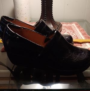 Shoes - Nursing Clogs